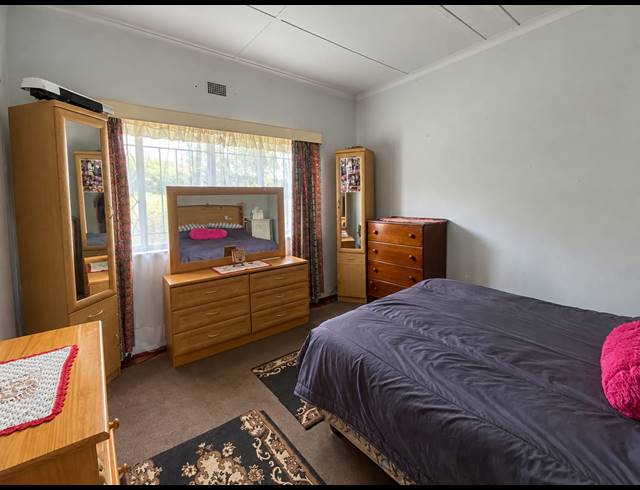 3 BEDROOM HOUSE FOR SALE IN VANDERBIJLPARK CE 2